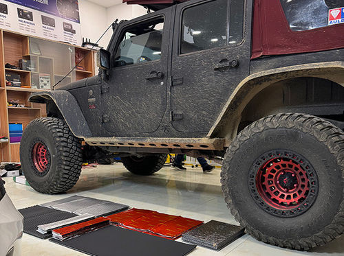 รูบิกอน ปรับปรุงระบบกันเสียงทั่วรถ