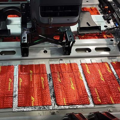 คุณภาพ Tesla รุ่น Y / 3 การแก้ไขพิเศษในการลดเสียงรถยนต์ / รถพลังงานใหม่ / Auto Acoustic Pad โรงงาน